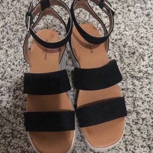 AEO Gilda Espadrille Wedges never worn